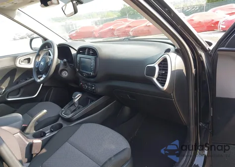 2021 Kia Soul Lx z USA, uszkodzony, nr VIN KNDJ23AU7M7143025